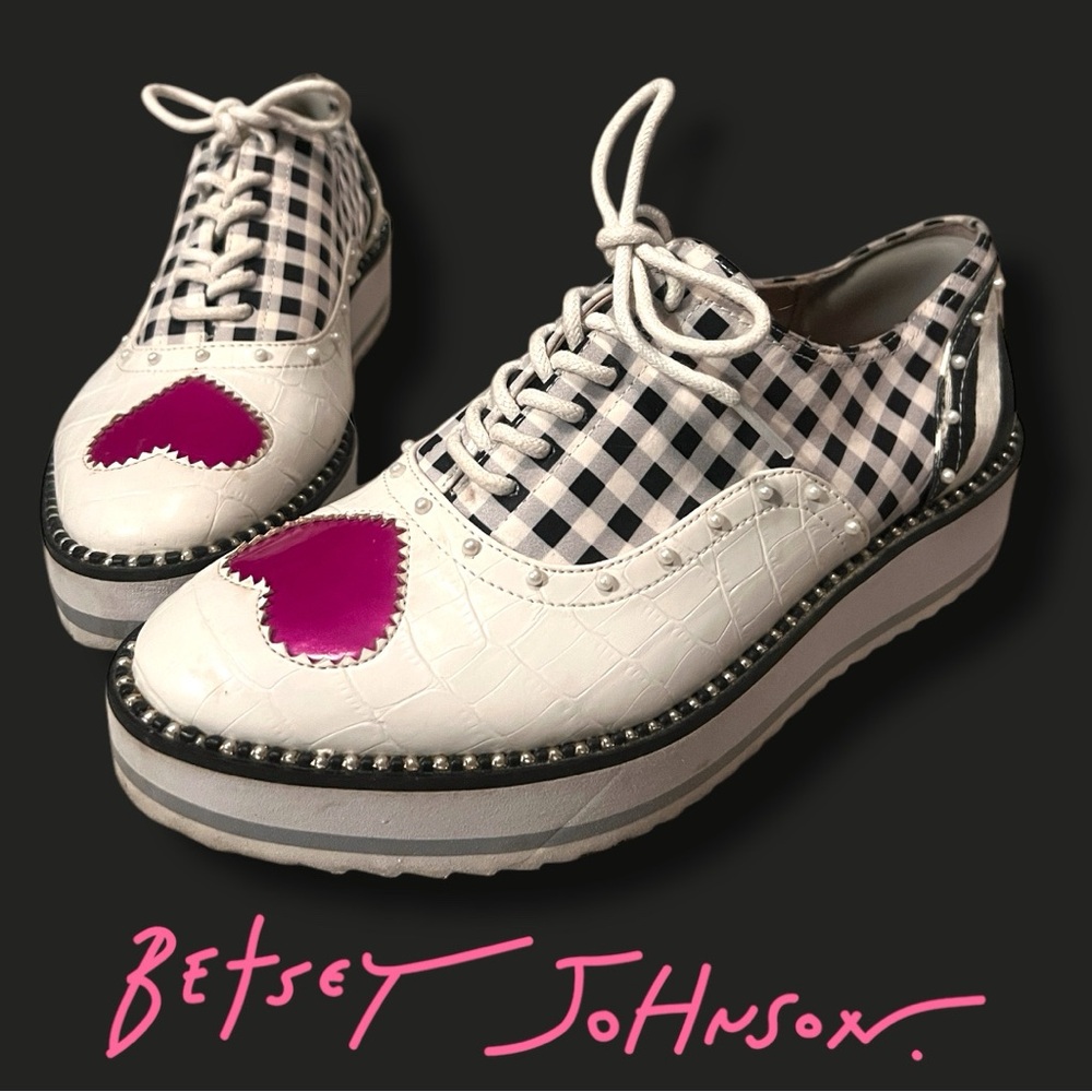 Betsey Johnson MARTI lace-up platform brogue oxfords
